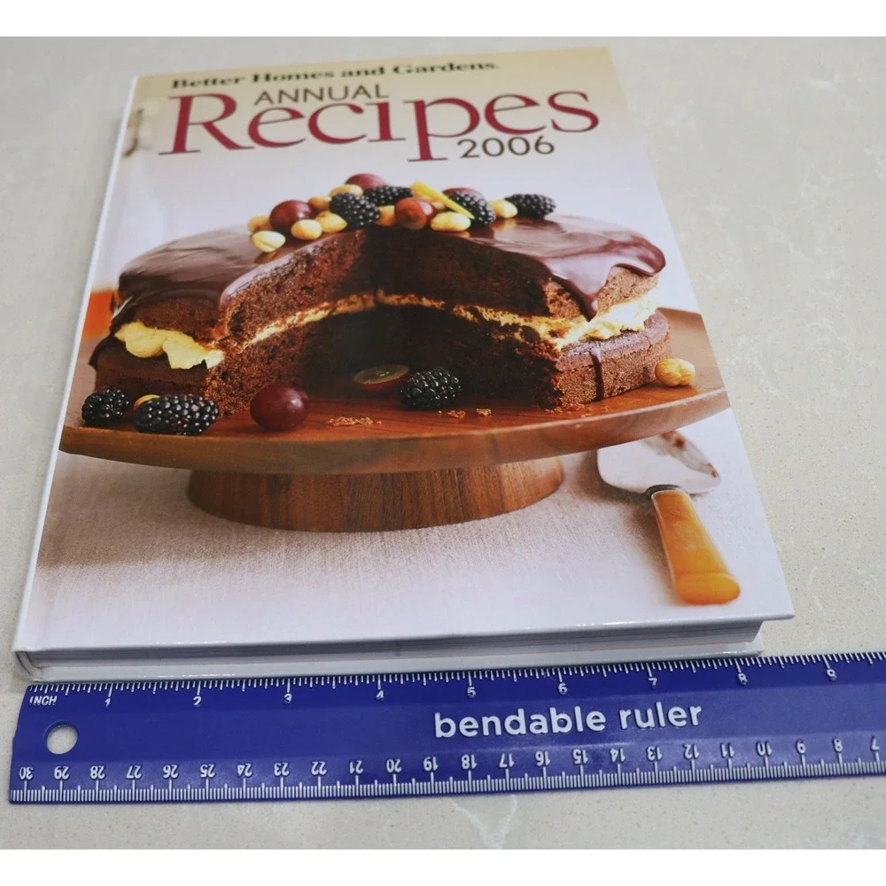 Better Homes And Gardens cookbook viewing